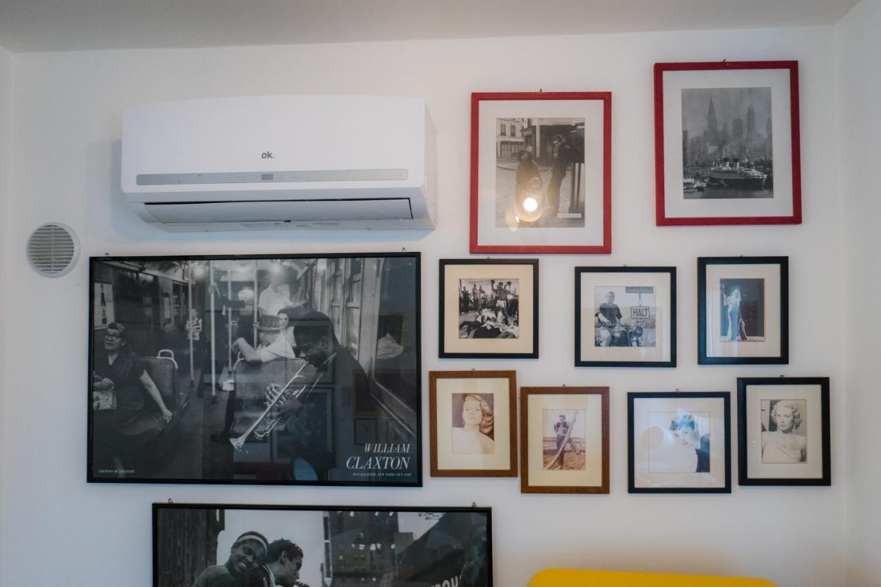Hollywood Apartment Near Station With Parking Bari Luaran gambar